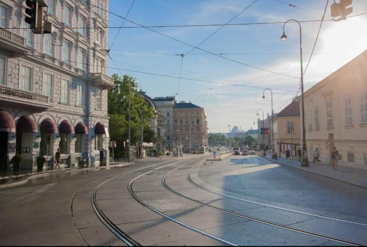 Suesses Apartment Naehe Volkstheater Vienna Exterior photo